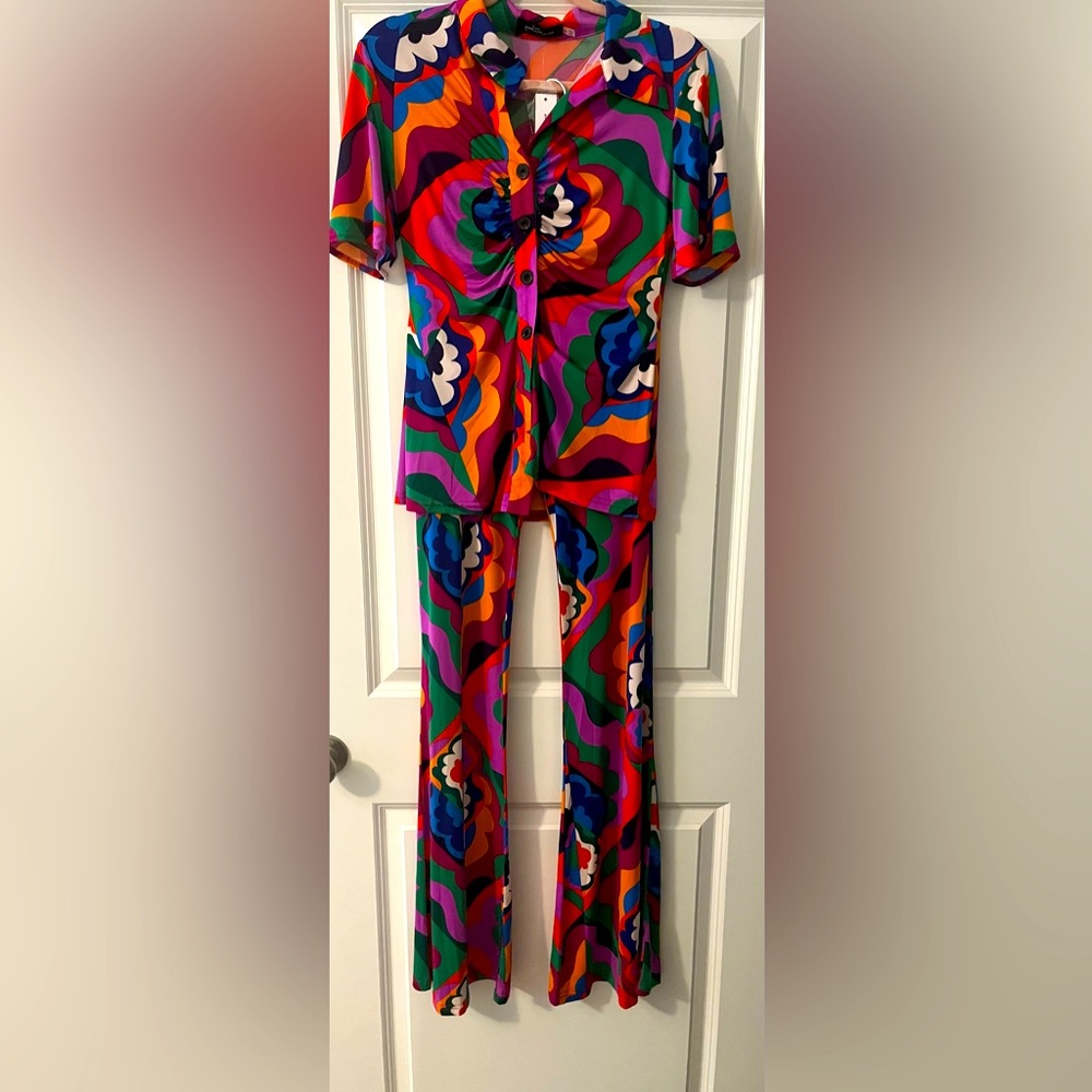 2 Piece Multi - Colored Pants Set - Size Medium